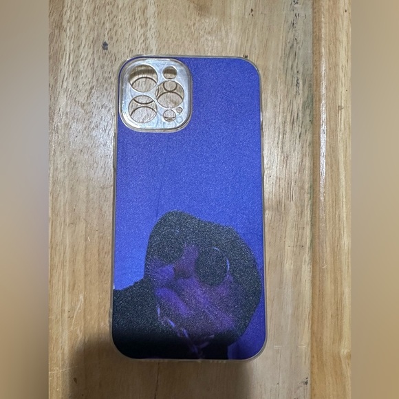 Shein Iphone 12 pro max case - Picture 1 of 4